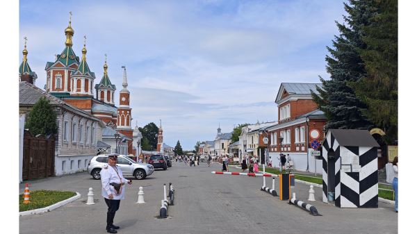 Коломна за день: автопутешествие из Москвы за калачами, пастилой и купеческим духом