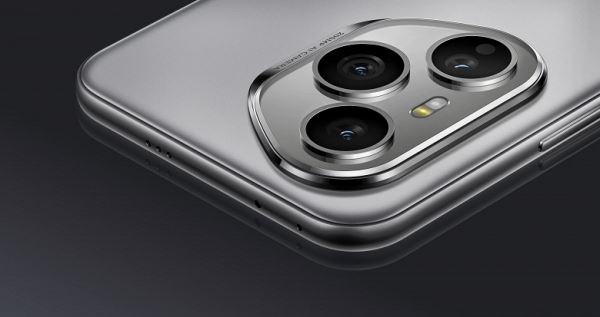 200 Мп, 3-кратный оптический зум, Snapdragon 8 Elite и «самый большой аккумулятор в классе». Инсайдер раскрыл характеристики Honor 500 Pro