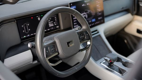 Единственный в своём роде: обзор и тест-драйв ROX 01