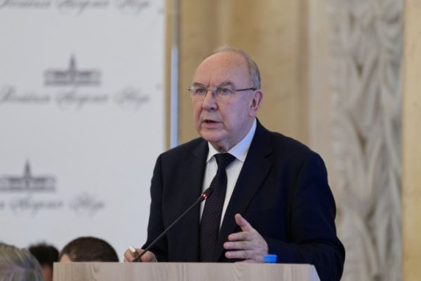 Демографическое прогнозирование: проблемы народонаселения. Заседание Президиума, посвящённое демографической ситуации в России, состоялось в РАН