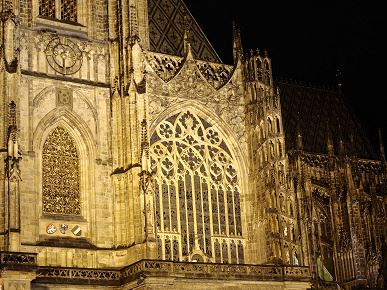 Так снимает OnePlus 15, у которого больше нет камеры Hasselblad. Опубликованы реальные фото со всех камер, 120-кратным зумом и примерами ночной съемки