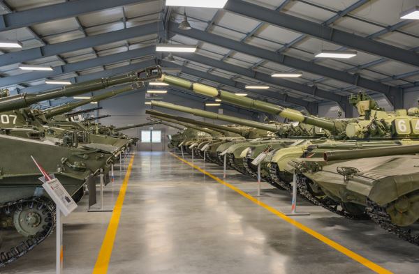 Куда поехать на электромобиле: патриотический маршрут выходного дня