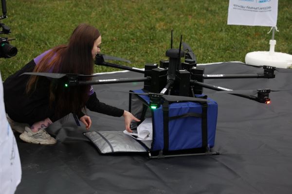 В Wildberries тестируют доставку дронами в Санкт-Петербурге