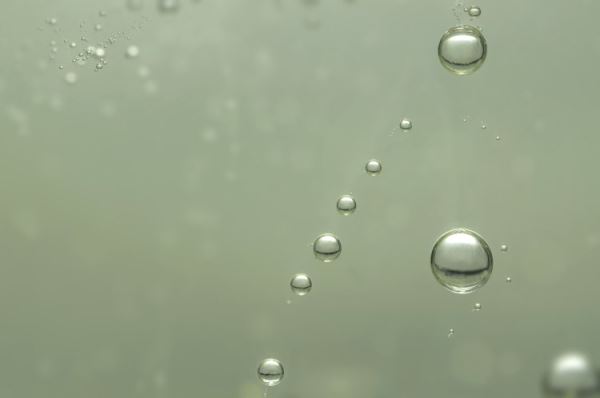 Микропузырьки вместо скальпеля: путь к терапии ультразвуком