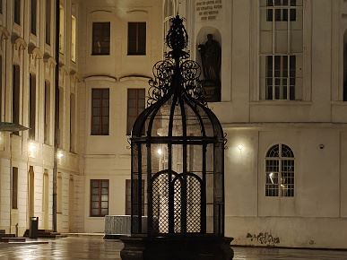 Так снимает OnePlus 15, у которого больше нет камеры Hasselblad. Опубликованы реальные фото со всех камер, 120-кратным зумом и примерами ночной съемки