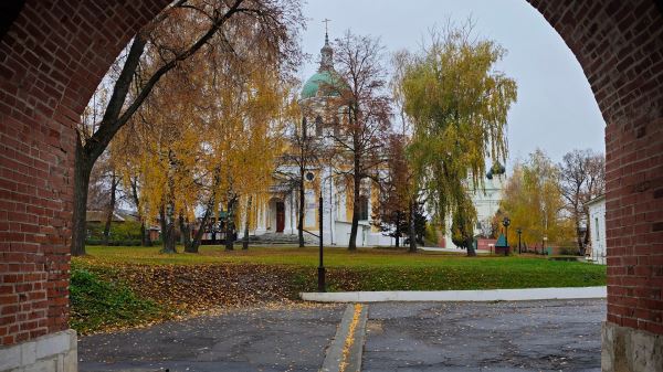 По следам великих: автопутешествие из Москвы за духом уездного города