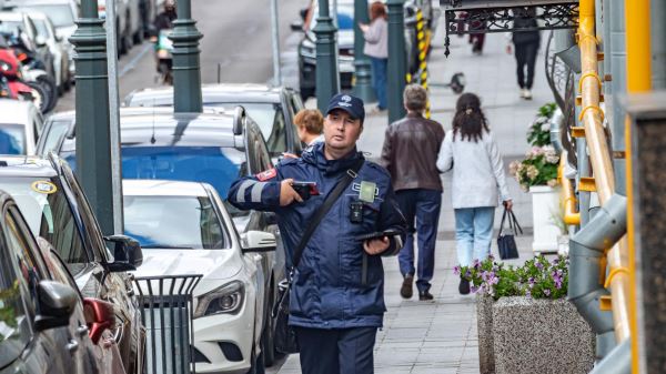 Платные парковки Москвы: как пользоваться городским автомобильным паркингом, сколько стоит поставить машину