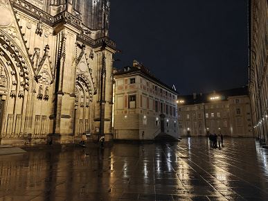 Так снимает OnePlus 15, у которого больше нет камеры Hasselblad. Опубликованы реальные фото со всех камер, 120-кратным зумом и примерами ночной съемки