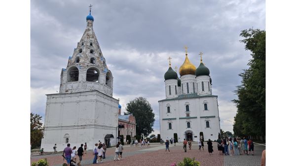 Коломна за день: автопутешествие из Москвы за калачами, пастилой и купеческим духом