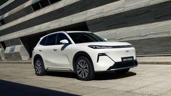 До конца года на российский рынок выйдут 10 новых авто: список моделей