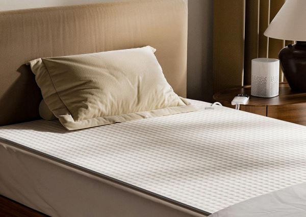 Xiaomi выпустила одеяло, которое само регулирует температуру ночью. Стартовали продажи Xiaomi Mijia Smart Electric Blanket ценой всего 25 долларов