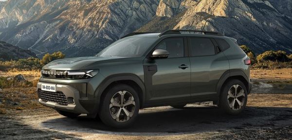 Новый Renault Duster 2025 появился в продаже в России: полноприводный гибрид с заводской русификацией — за 4,253 млн рублей