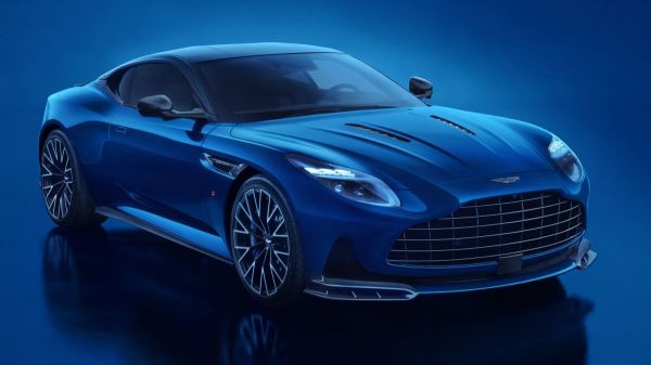 Новый российский электромобиль, 900-сильный гиперкар и Nissan на базе «Дастера» – главные автоновинки недели