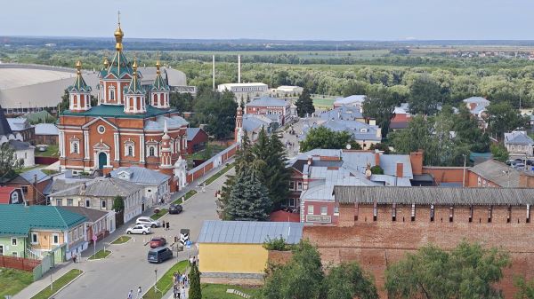 Коломна за день: автопутешествие из Москвы за калачами, пастилой и купеческим духом