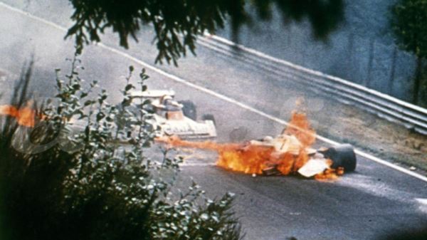 Триумф легенды: как Ники Лауда вернулся в Формулу 1 и снова стал чемпионом