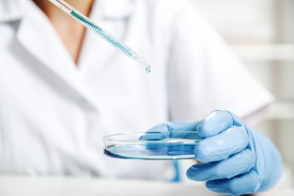 Ученые нашли способ обезвредить нефтесодержащие отходы в Арктике