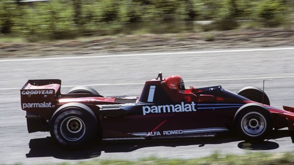 Триумф легенды: как Ники Лауда вернулся в Формулу 1 и снова стал чемпионом