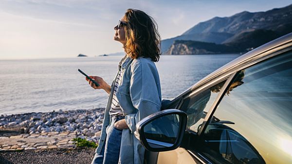 В России отмечают День автомобилиста: поздравляем всех, кто рулит!