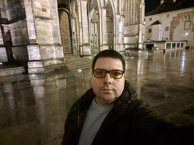 Так снимает OnePlus 15, у которого больше нет камеры Hasselblad. Опубликованы реальные фото со всех камер, 120-кратным зумом и примерами ночной съемки