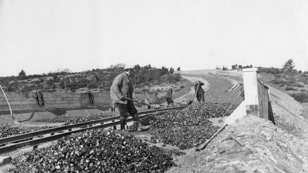 Нюрбургринг отмечает 100-летие: вспоминаем историю легендарной гоночной трассы