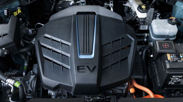 Почему горят электромобили: причины пожаров и их последствия