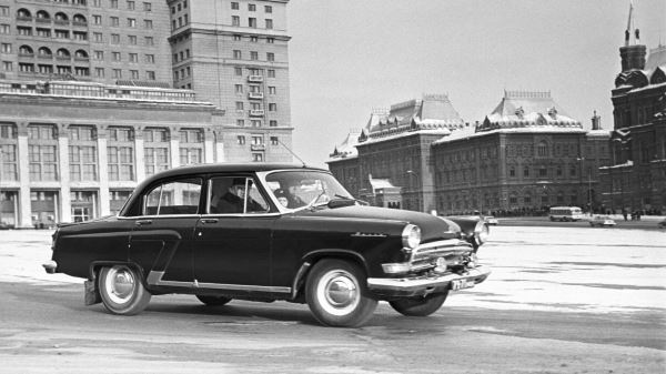 В погоне за дефицитом и качеством: какие зимние шины были в СССР