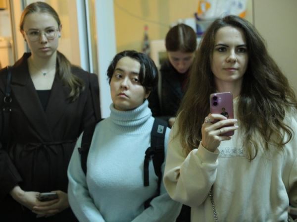 Живые реликты, механика памяти и эволюция нервной системы. Студенческий тур в ИВНД и НФ РАН