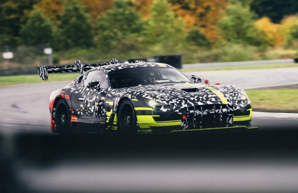 Mercedes-AMG готовит экстремальную трековую версию AMG GT